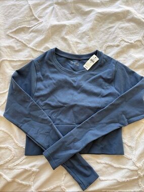 Aerie offline athletic Blue Cropped Long Sleeve Top